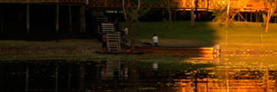 yarapa-amazon-lodge-peru2 small boat amazon river cruises