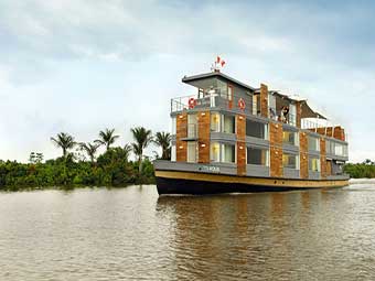 amazon river cruise brazil