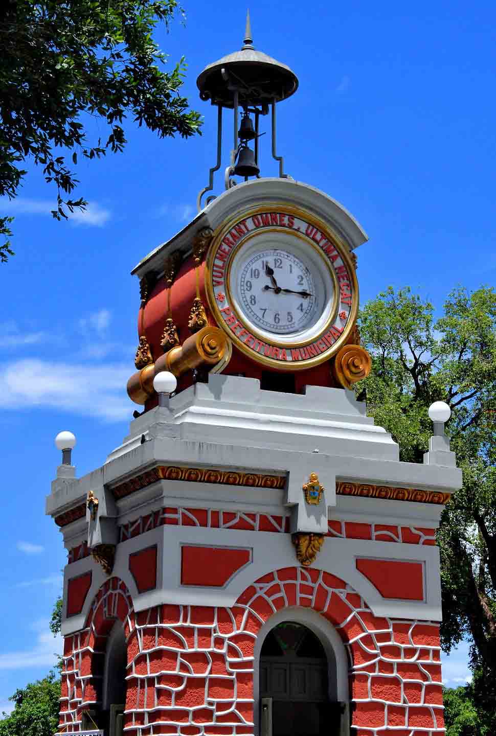 Municipal Clock 