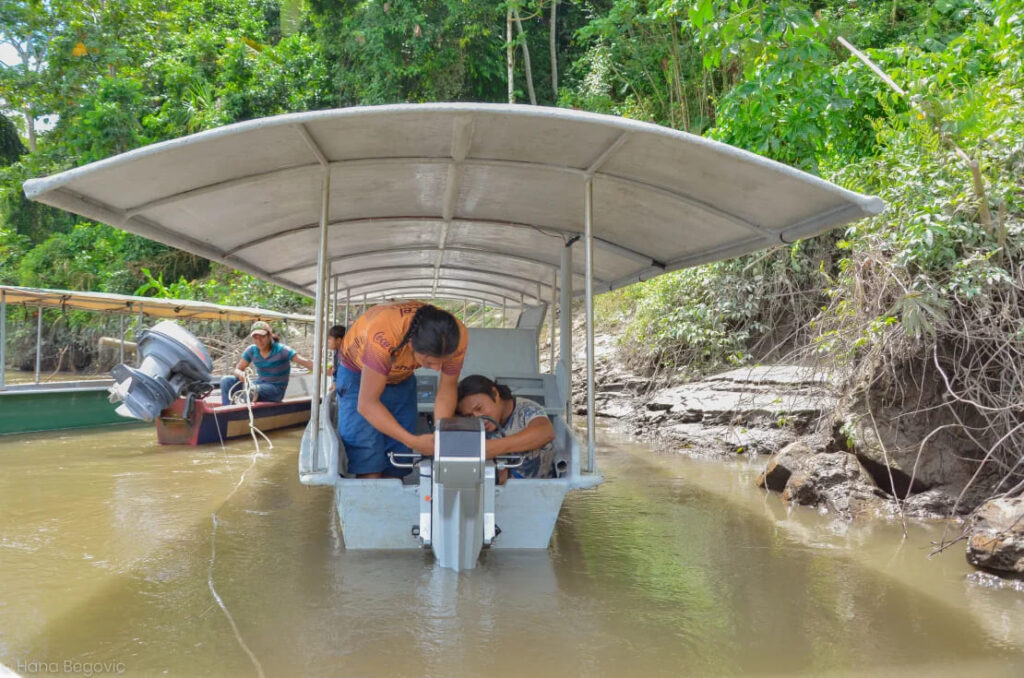 Maintaining the solar boats